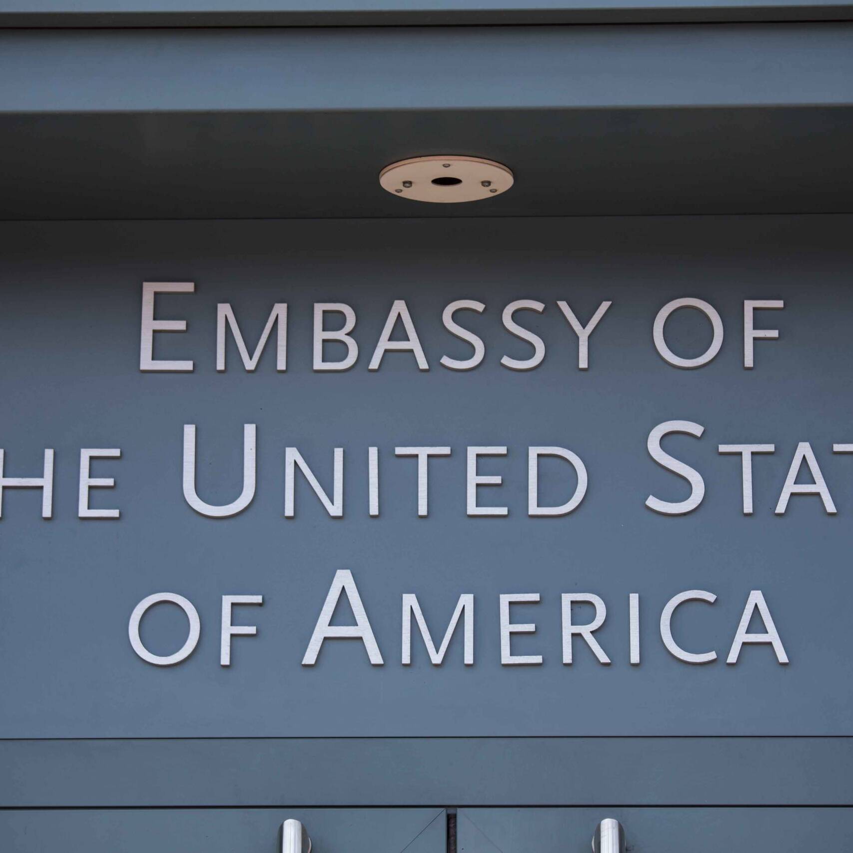 american embassy in berlin germany