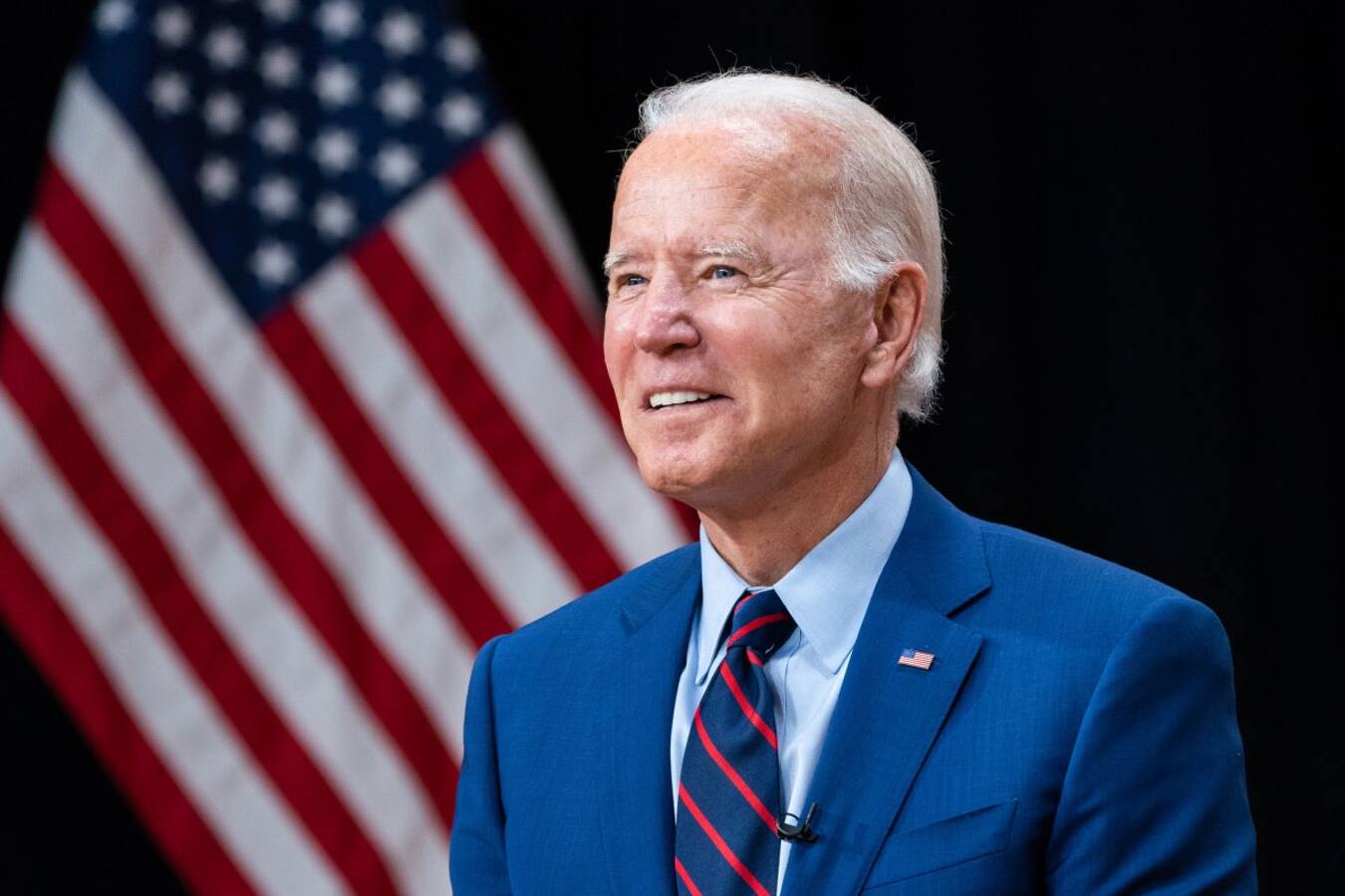 bil bidenBlueFlag