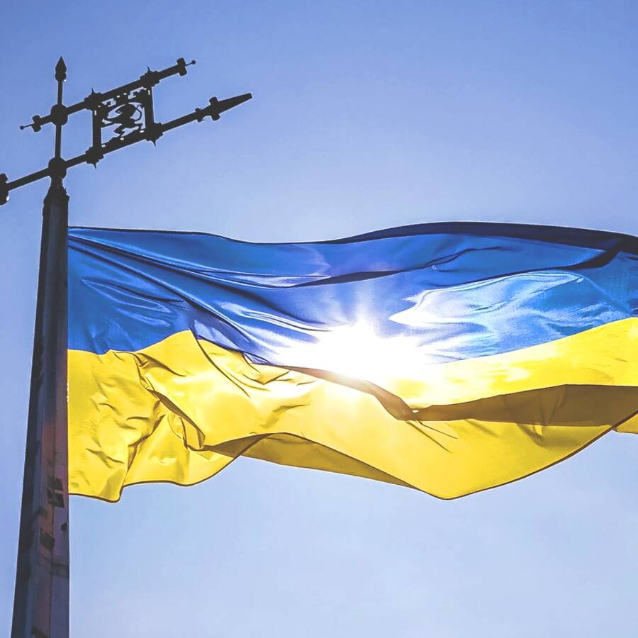 bil ukraineFlagSun